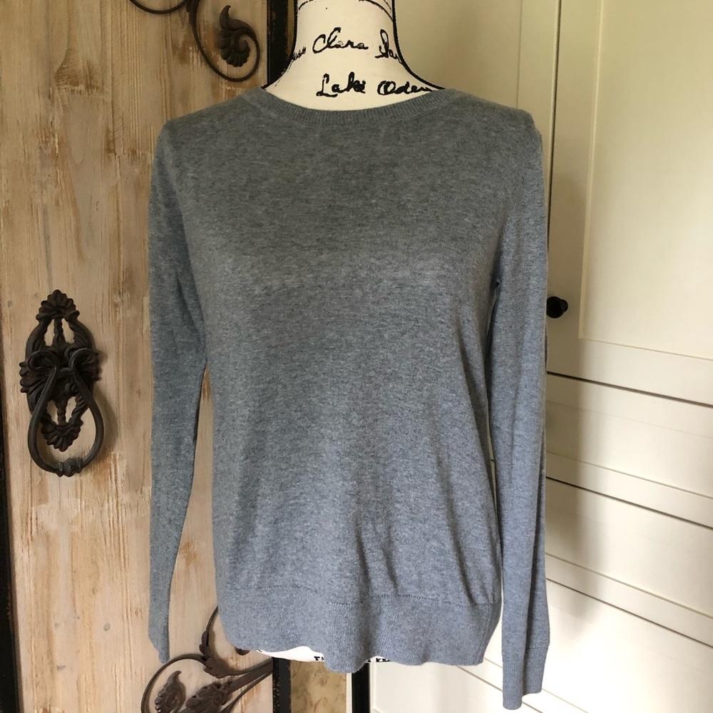 Forever 21 sweater